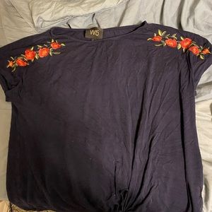 W5 crop top
